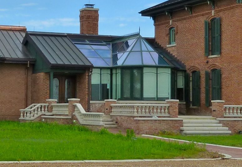 Finished solarium home addition to historic mansion in East Central Illinois