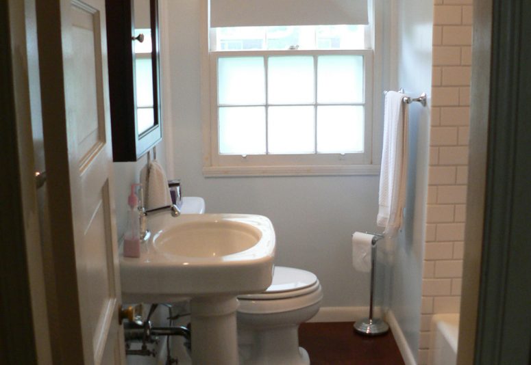 Finished bathroom remodel in Urbana-Champaign