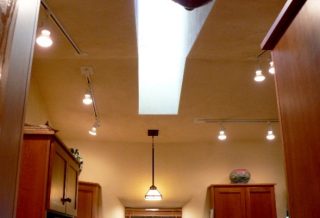 Urbana straw bale house skylight
